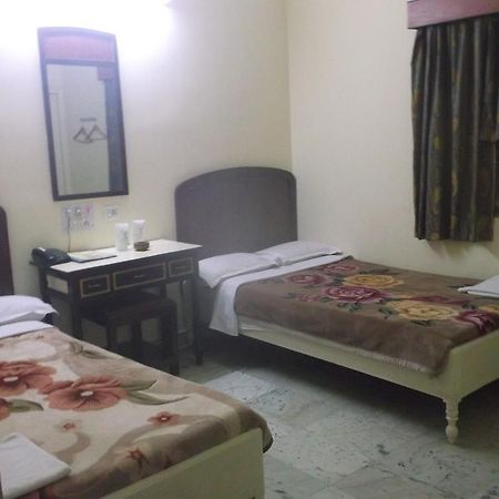 Hotel Mahamaya Bodh Gaya Exteriör bild