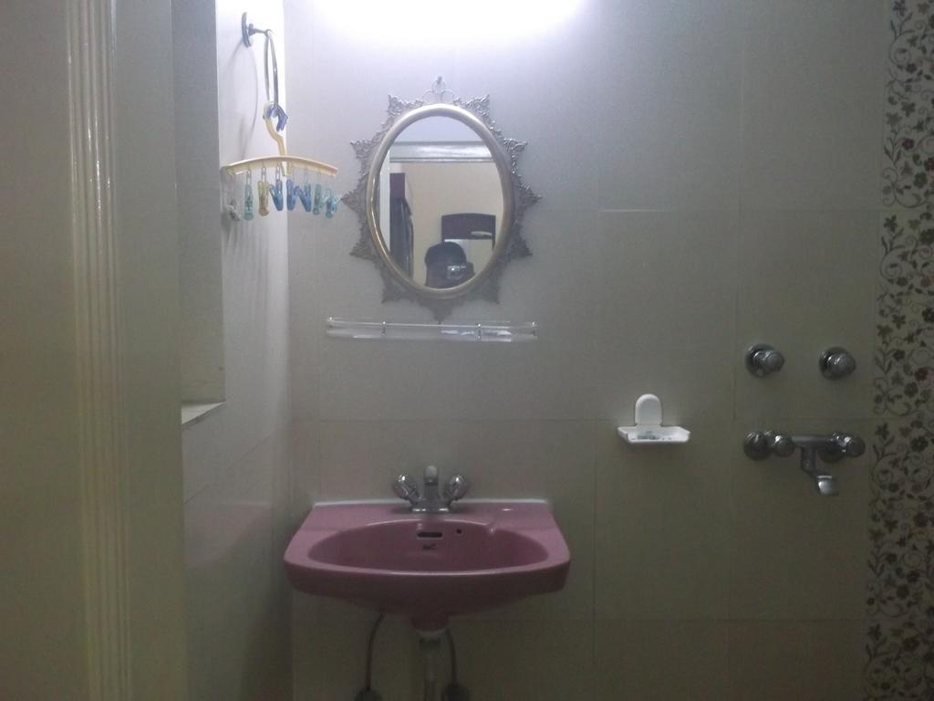 Hotel Mahamaya Bodh Gaya Rum bild